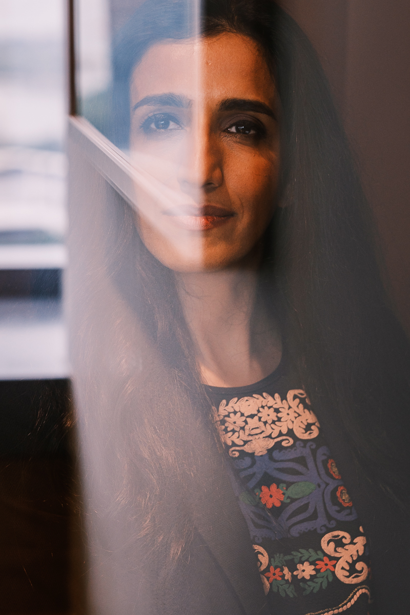 Ayesha-8999